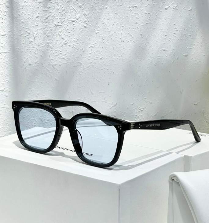 Picture of Gentle Monster Sunglasses _SKUfw66671872fw